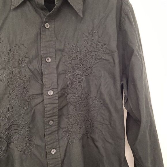 Men's Fender by DaVinci Long Sleeved Black on Black Embroidered Button Shirt - Picture 3 of 6